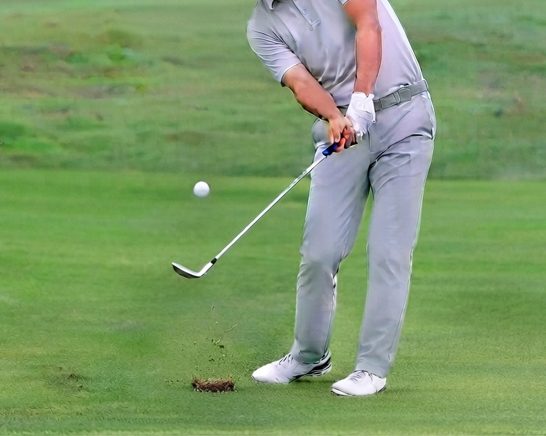 Regular golf chip using Unified Swing method